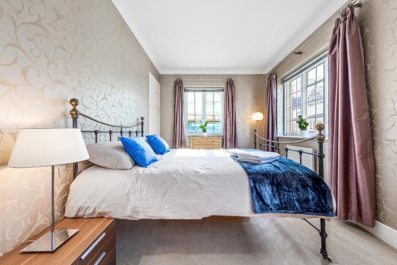 The Mayfair Large Snug London Exteriör bild