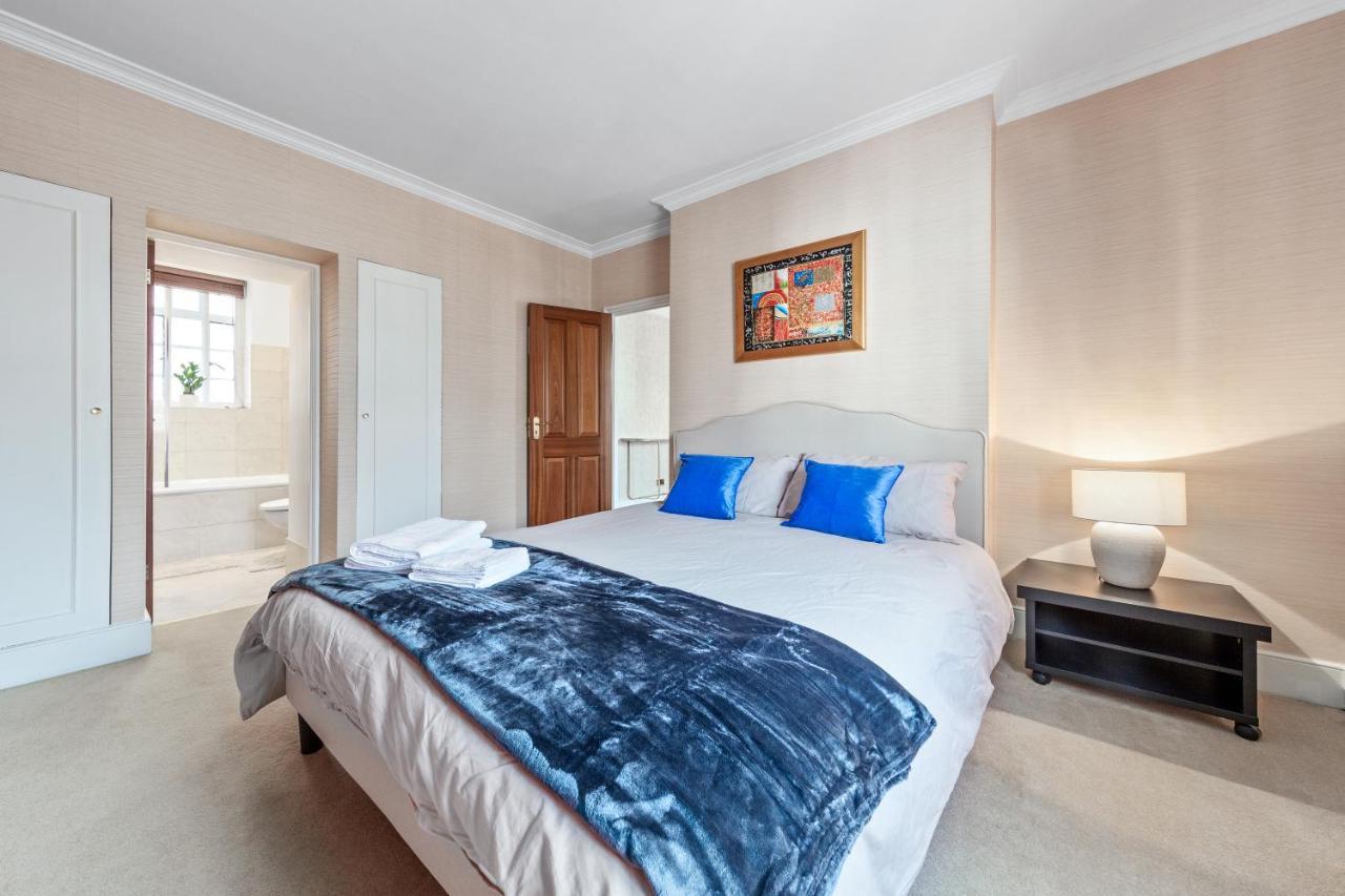 The Mayfair Large Snug London Exteriör bild