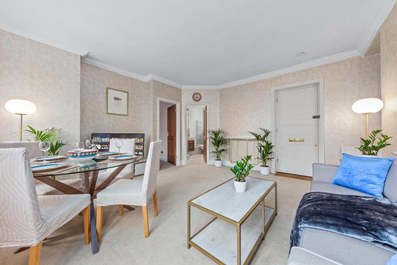 The Mayfair Large Snug London Exteriör bild